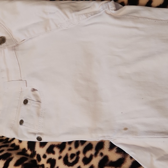 Jeans - Picture 4 of 5